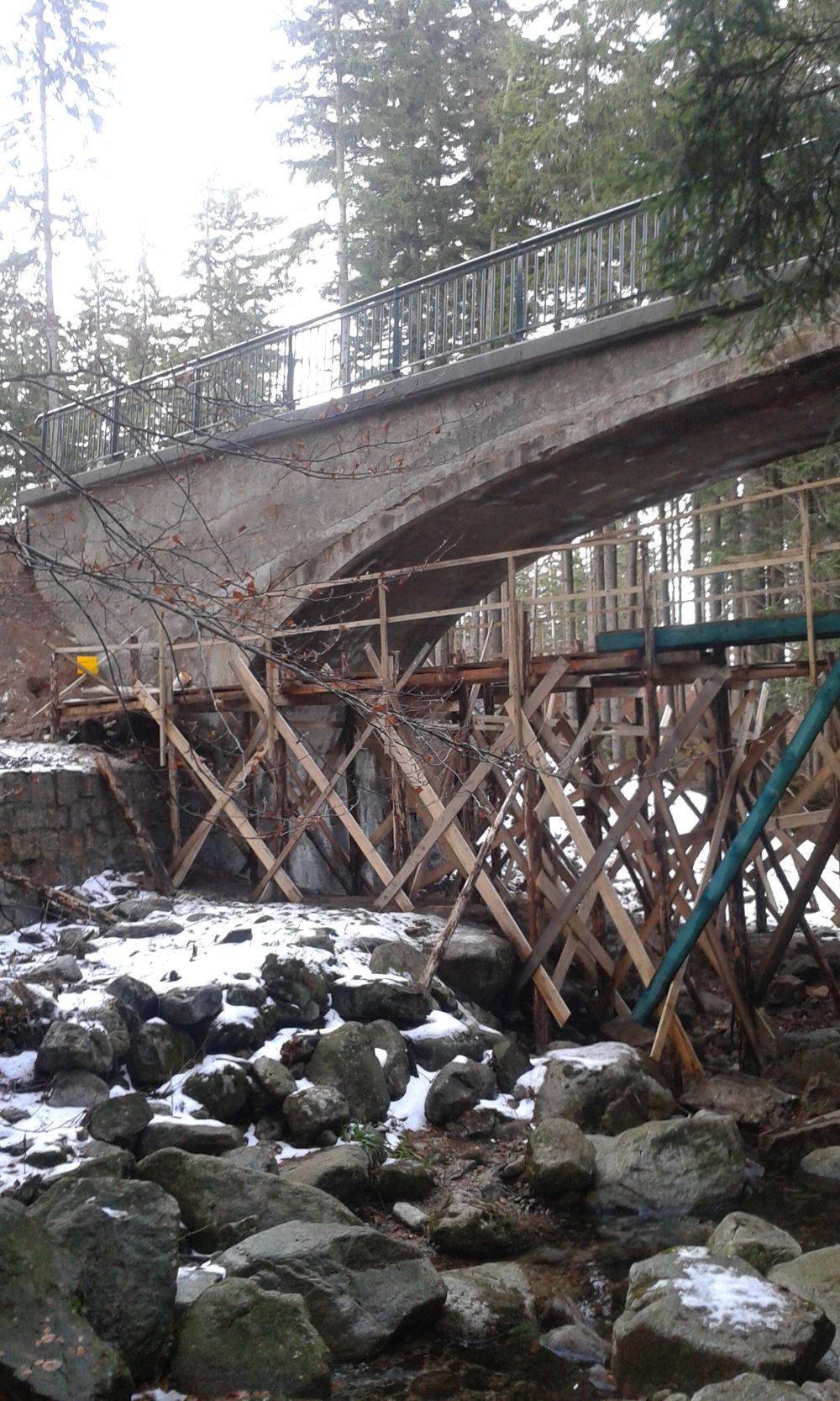 Fot1. Remont Betonowego Mostu (fot. Jakub Raj)