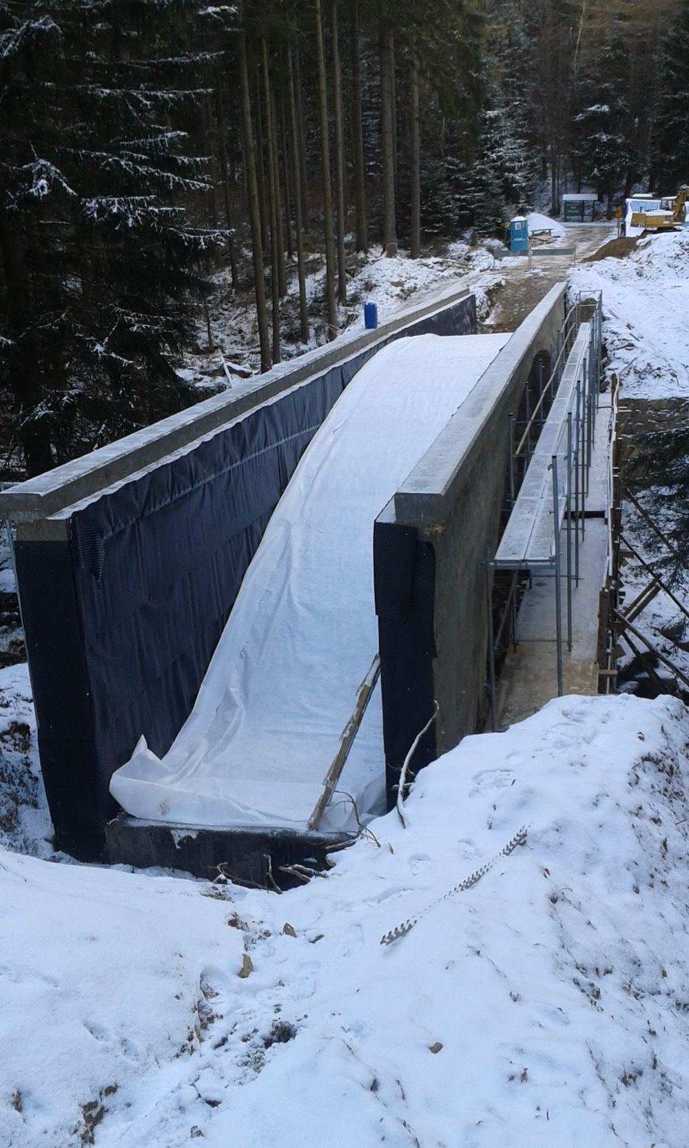 Fot3. Remont Betonowego Mostu (fot. Jakub Raj)